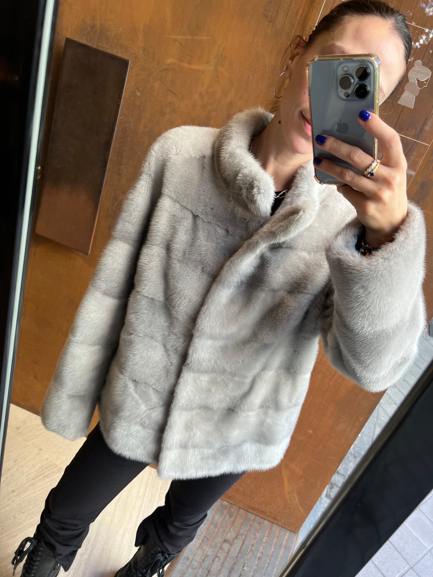 Chaqueta visón zafiro modelo Cocó