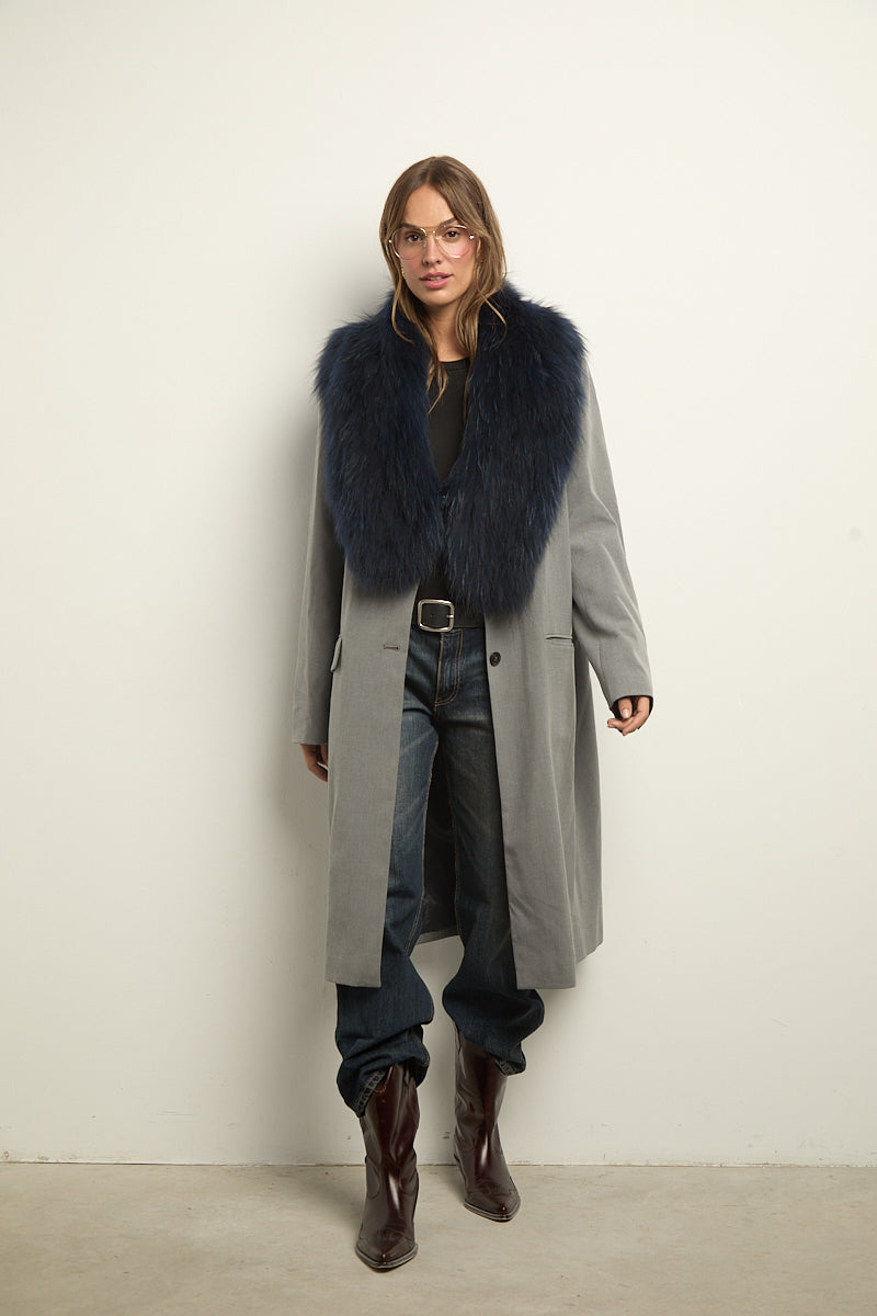 Estola de piel de raccoon azul