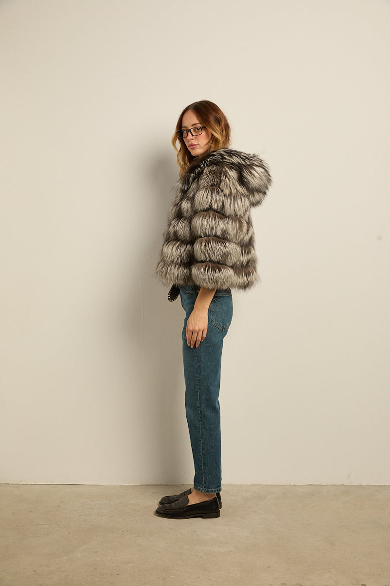 Chaqueta con capucha zorro silver fox