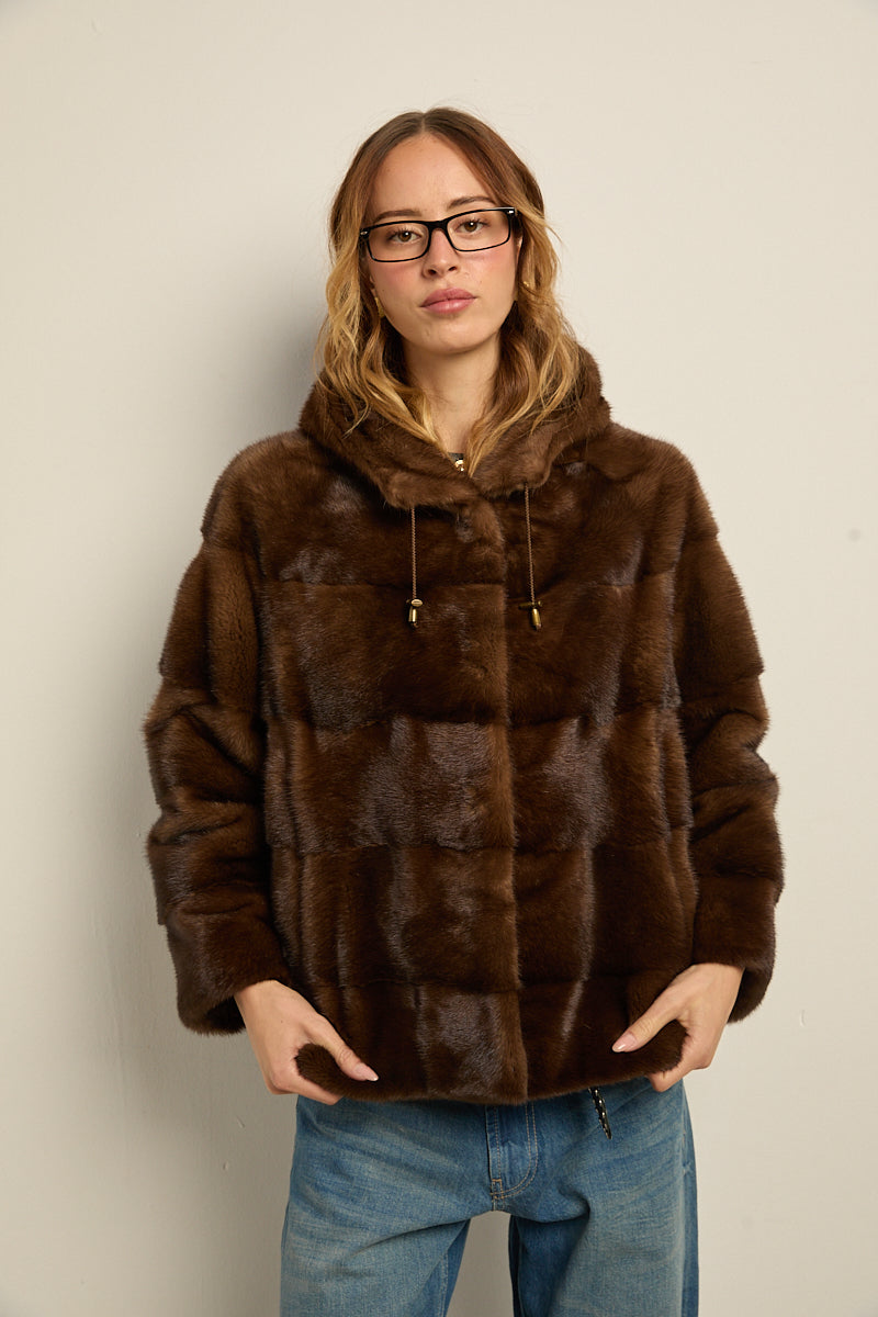 Chaqueta de visón con capucha natural demi