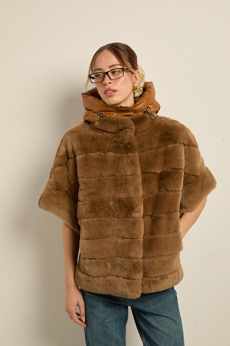 Chaqueta de piel rex con plumas desmontable