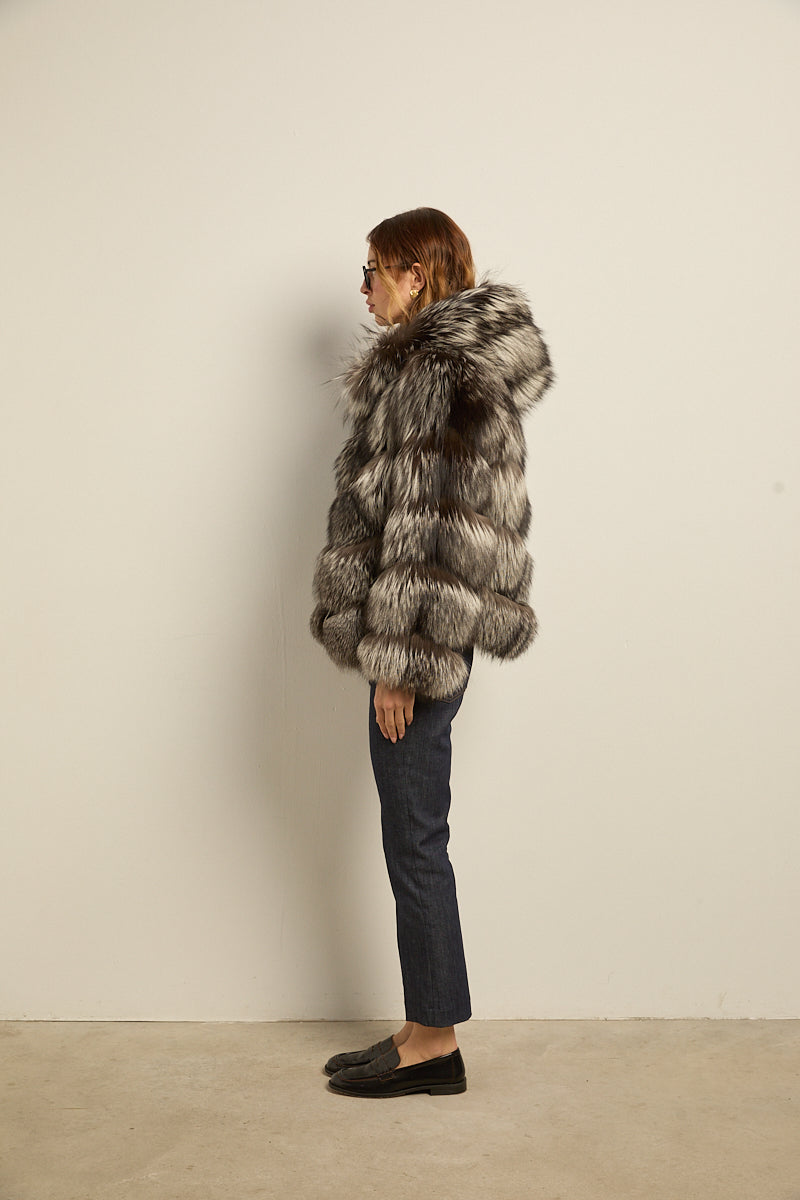 Chaquetón con capucha zorro silver fox