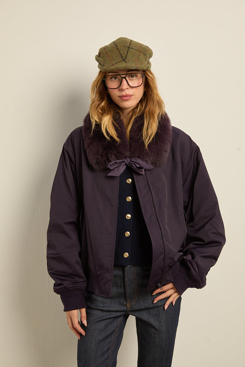 Cuello camisero zorro morado