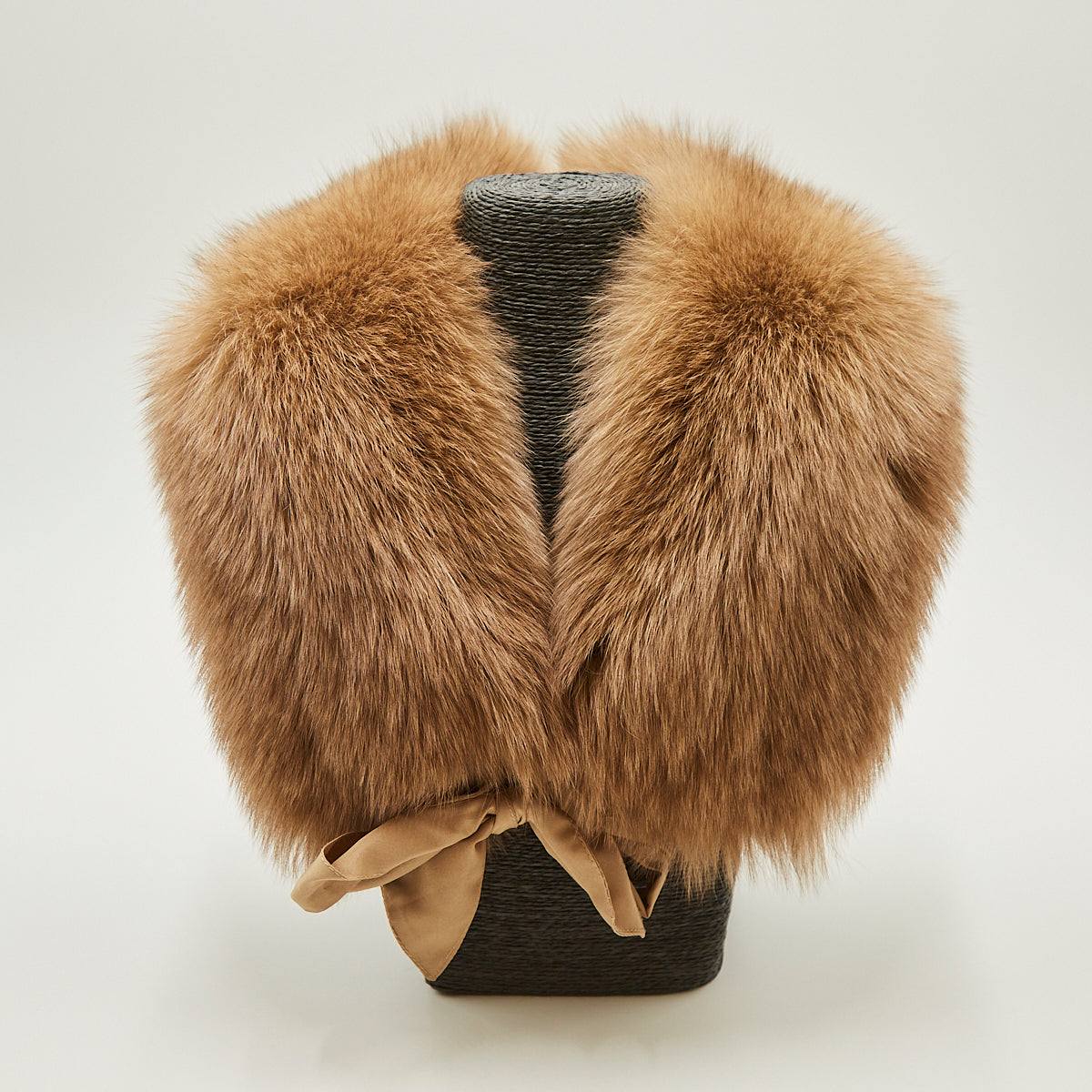 Cuello camisero zorro camel