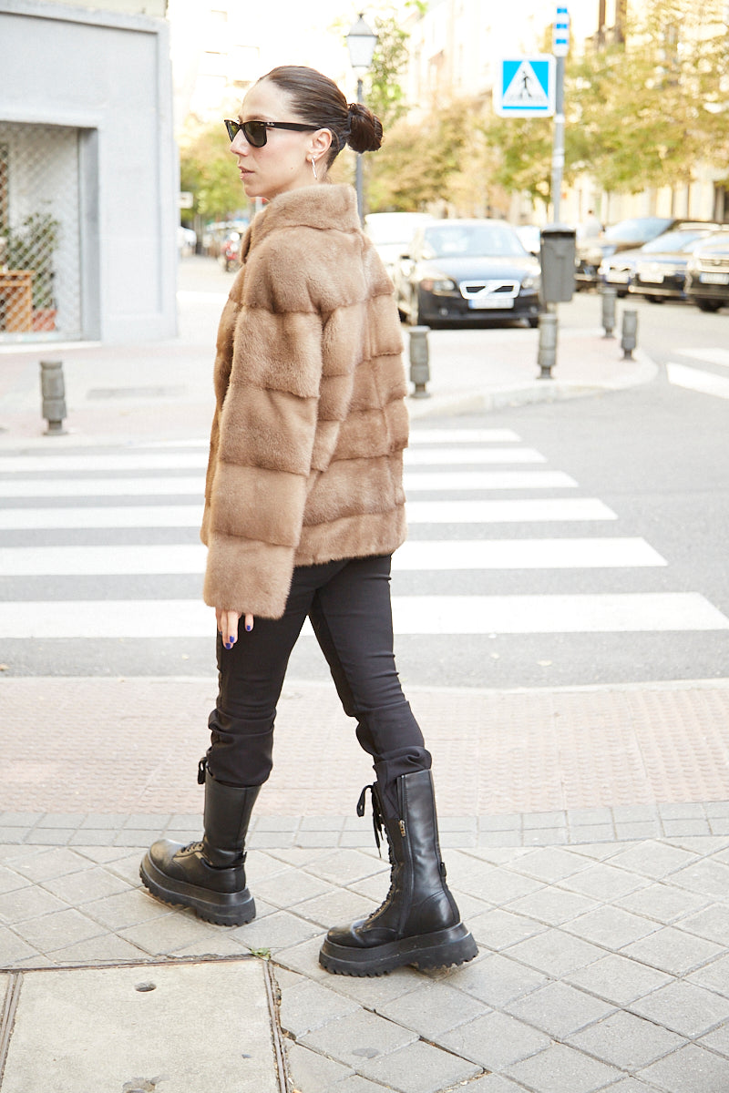Chaqueta visón pastel modelo Cocó