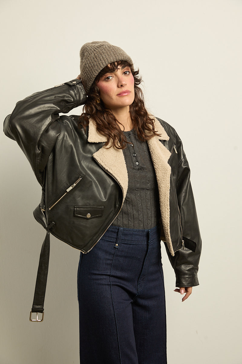 Chaqueta biker cuero oversize borreguito