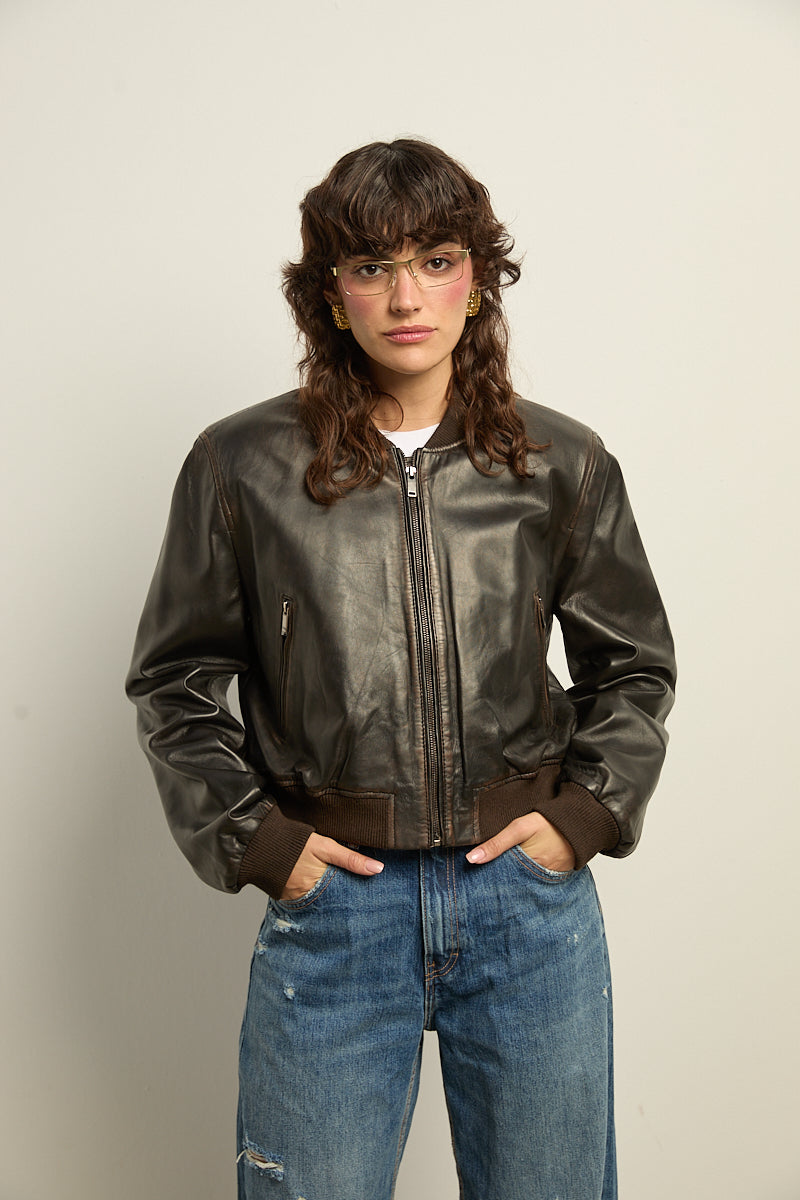 Cazadora tipo bomber de cuero