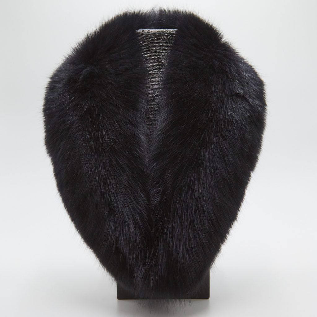 Echarpe piel de zorro negro – Bufandas Cuellos & Co