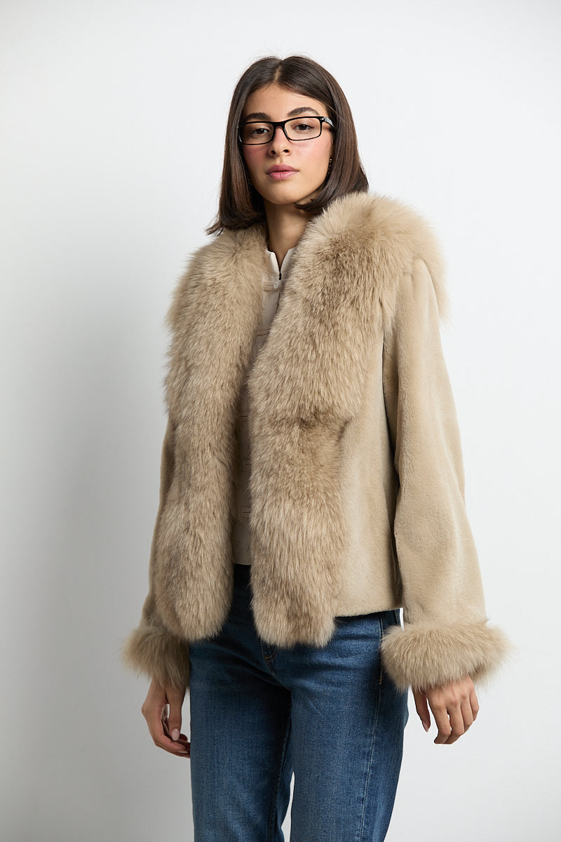 Chaqueta visón rasado con zorro gris claro DIVA COLLECTION
