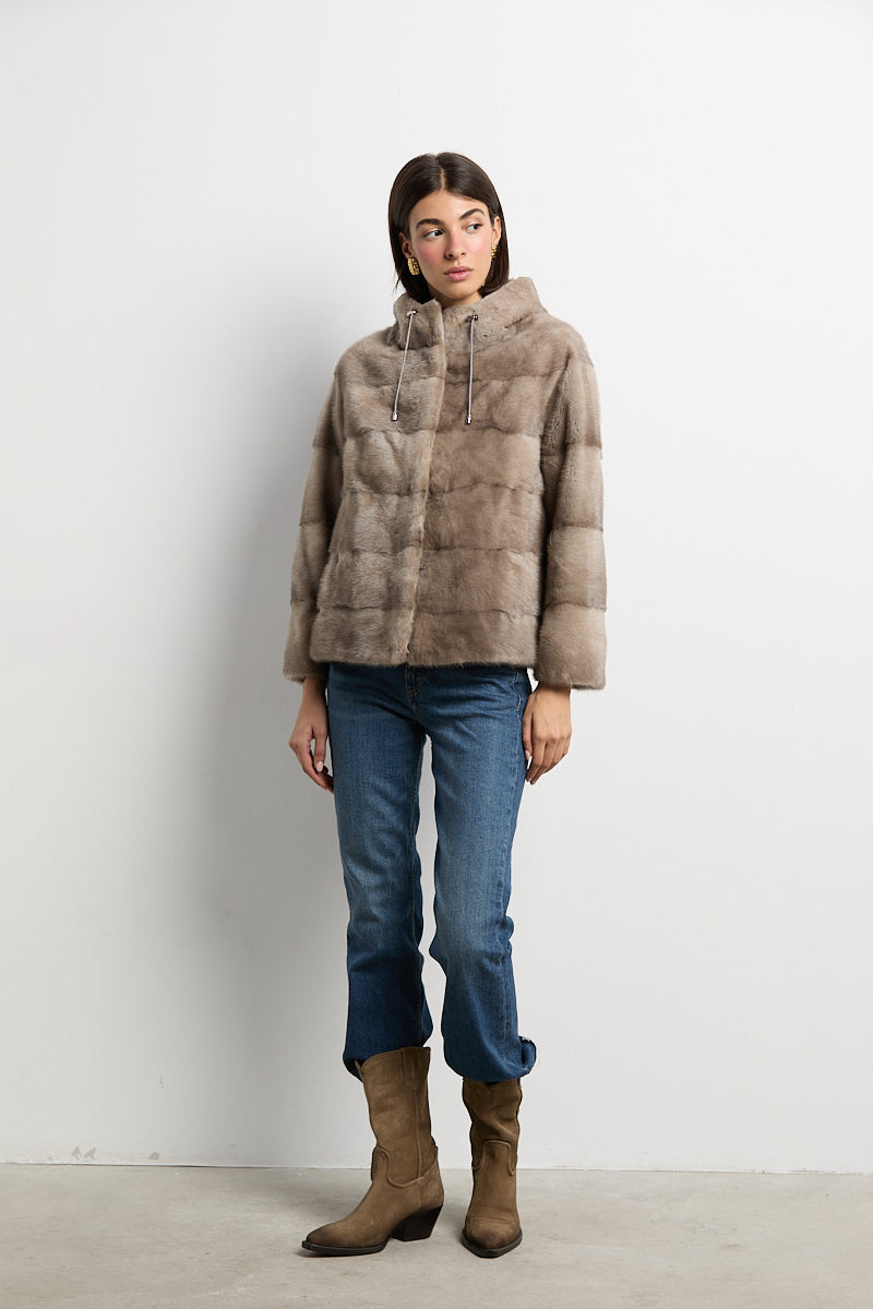Chaqueta de visón con capucha natural zafiro