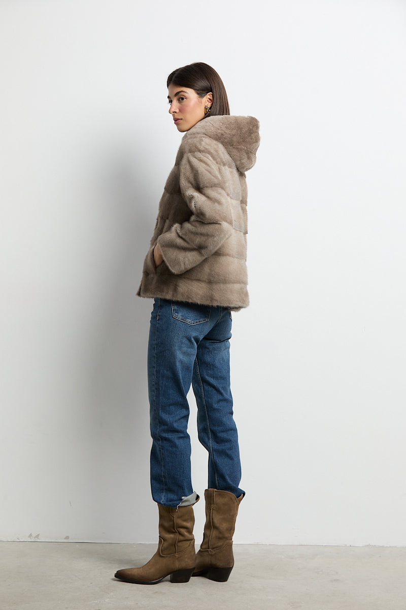 Chaqueta de visón con capucha natural zafiro