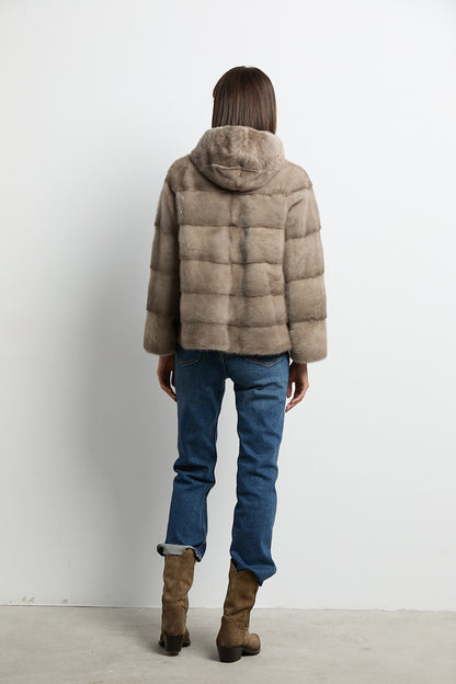 Chaqueta de visón con capucha natural zafiro