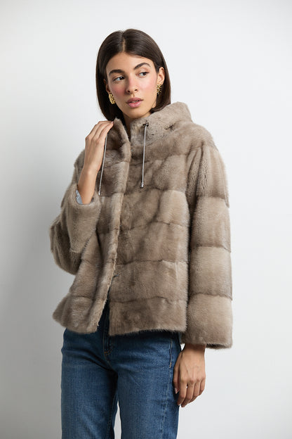 Chaqueta de visón con capucha natural zafiro