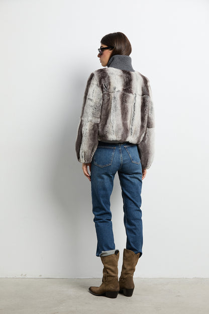 Bomber de piel rex color chinchilla