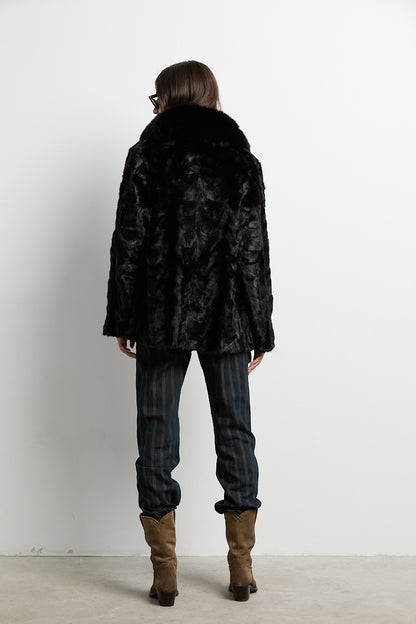 Abrigo visón negro cuello zorro