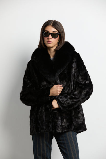 Abrigo visón negro cuello zorro