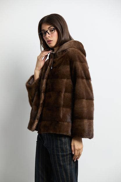 Chaqueta de visón con capucha natural demi