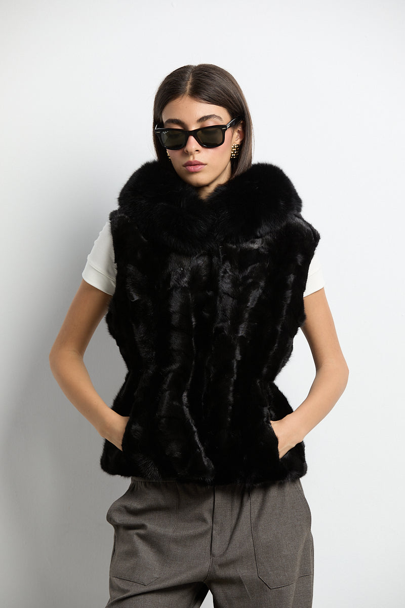 Chaleco visón patchwork con zorro negro