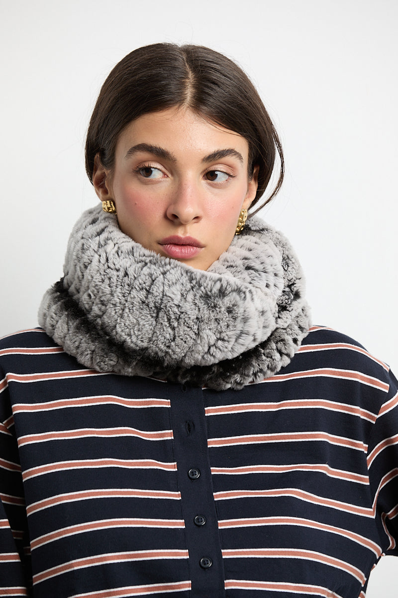 Cuello cerrado doble vuelta extra grande