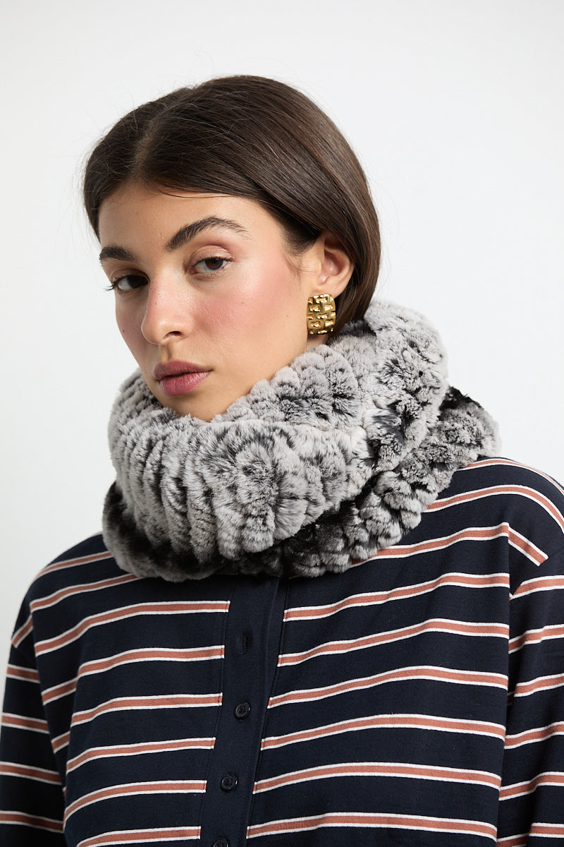 Cuello cerrado doble vuelta extra grande