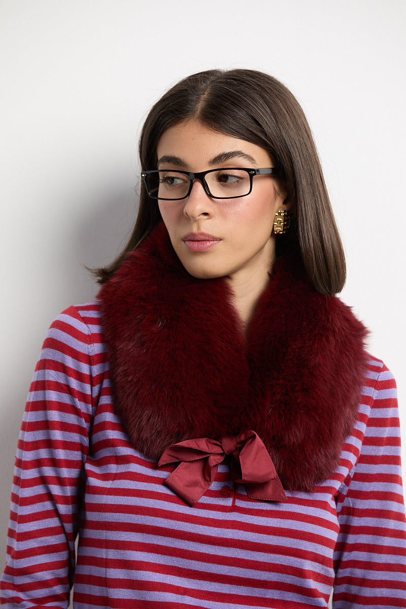 Cuello camisero zorro burdeos