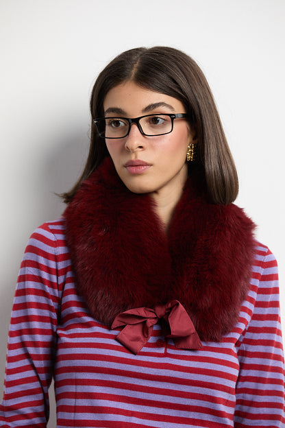 Cuello camisero zorro burdeos