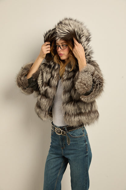Chaqueta con capucha zorro silver fox