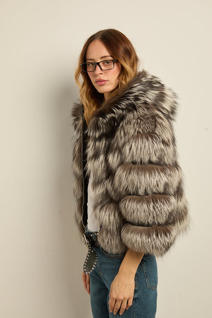 Chaqueta con capucha zorro silver fox