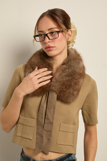 Cuello camisero zorro sable