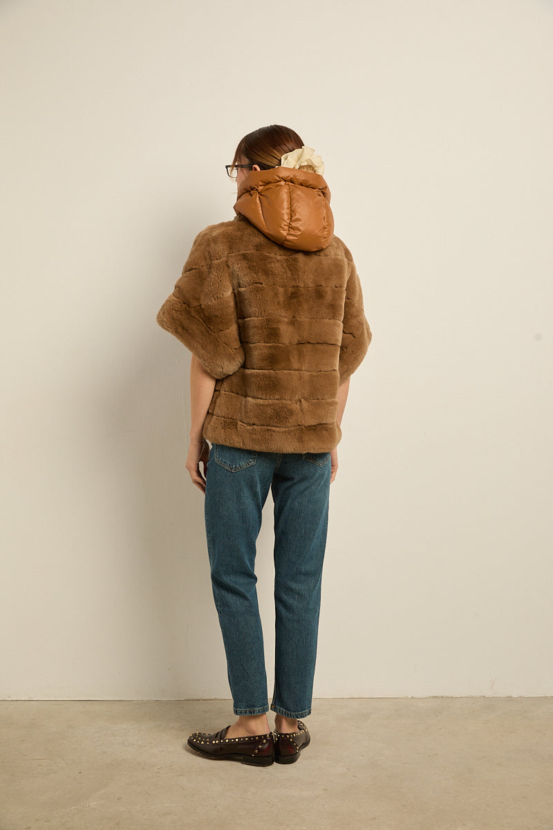 Chaqueta de piel rex con plumas desmontable