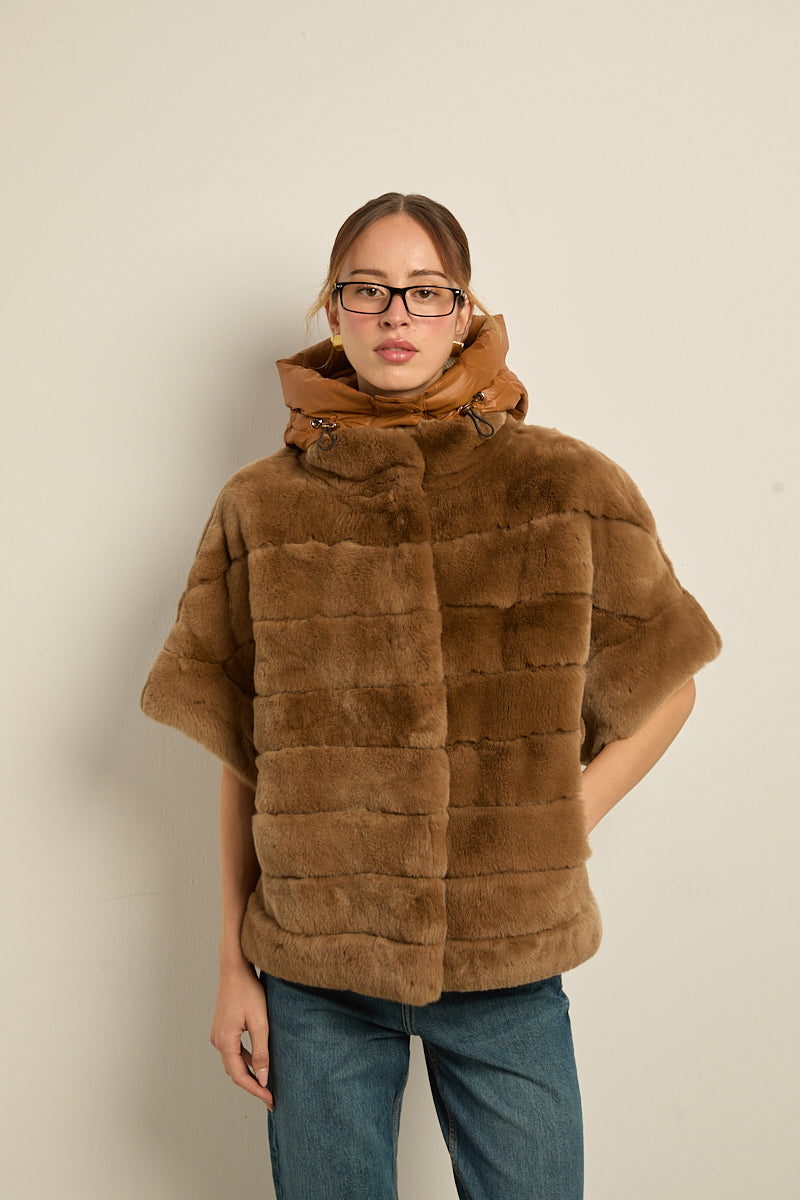 Chaqueta de piel rex con plumas desmontable