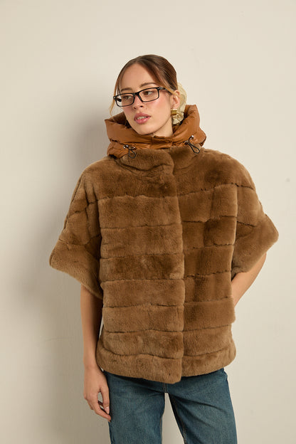 Chaqueta de piel rex con plumas desmontable