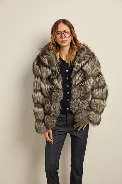 Chaquetón con capucha zorro silver fox